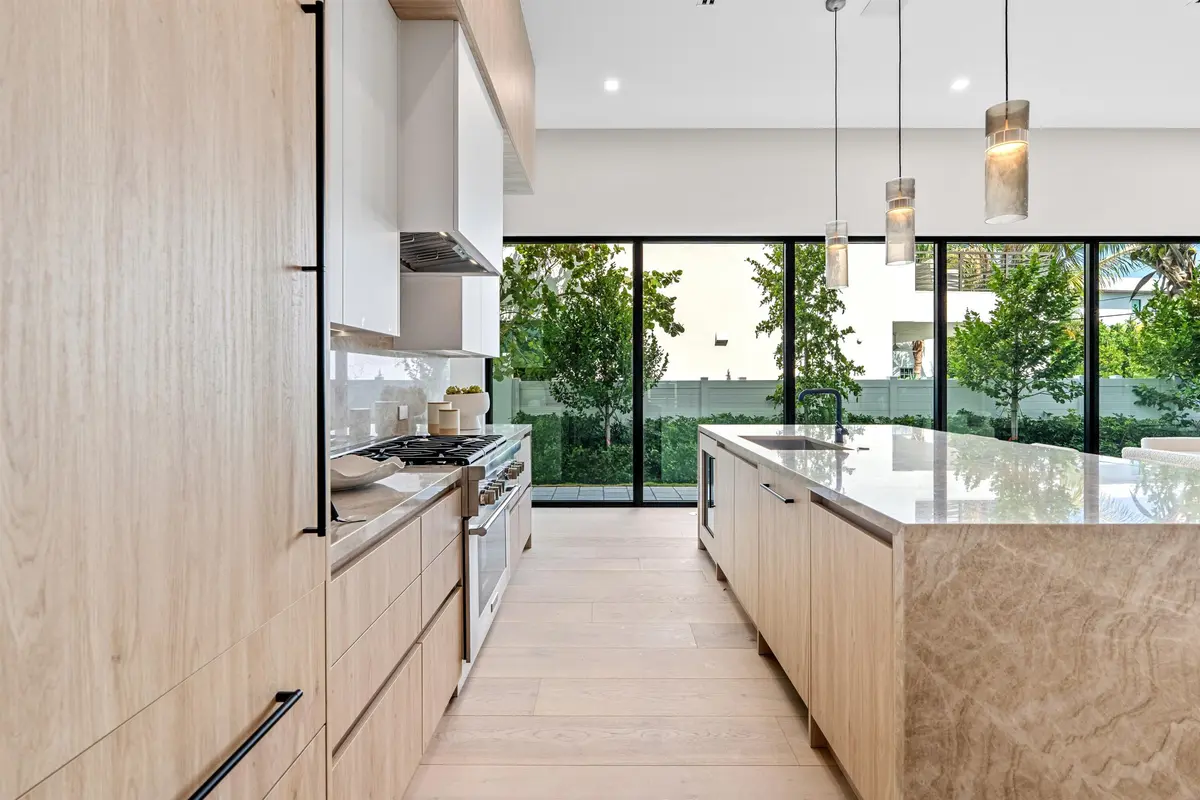 KITCHEN_STRAIGHT at 723 Lake Avenue, Delray Beach