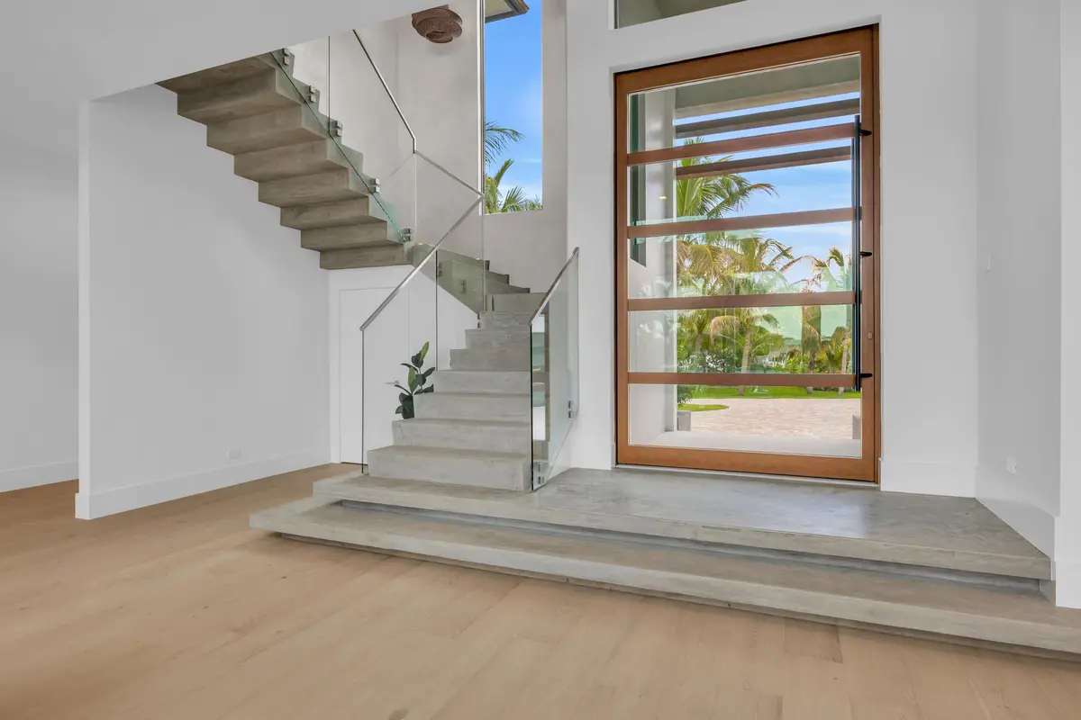 8P3A2431 at 19175 W Riverside Drive, Tequesta