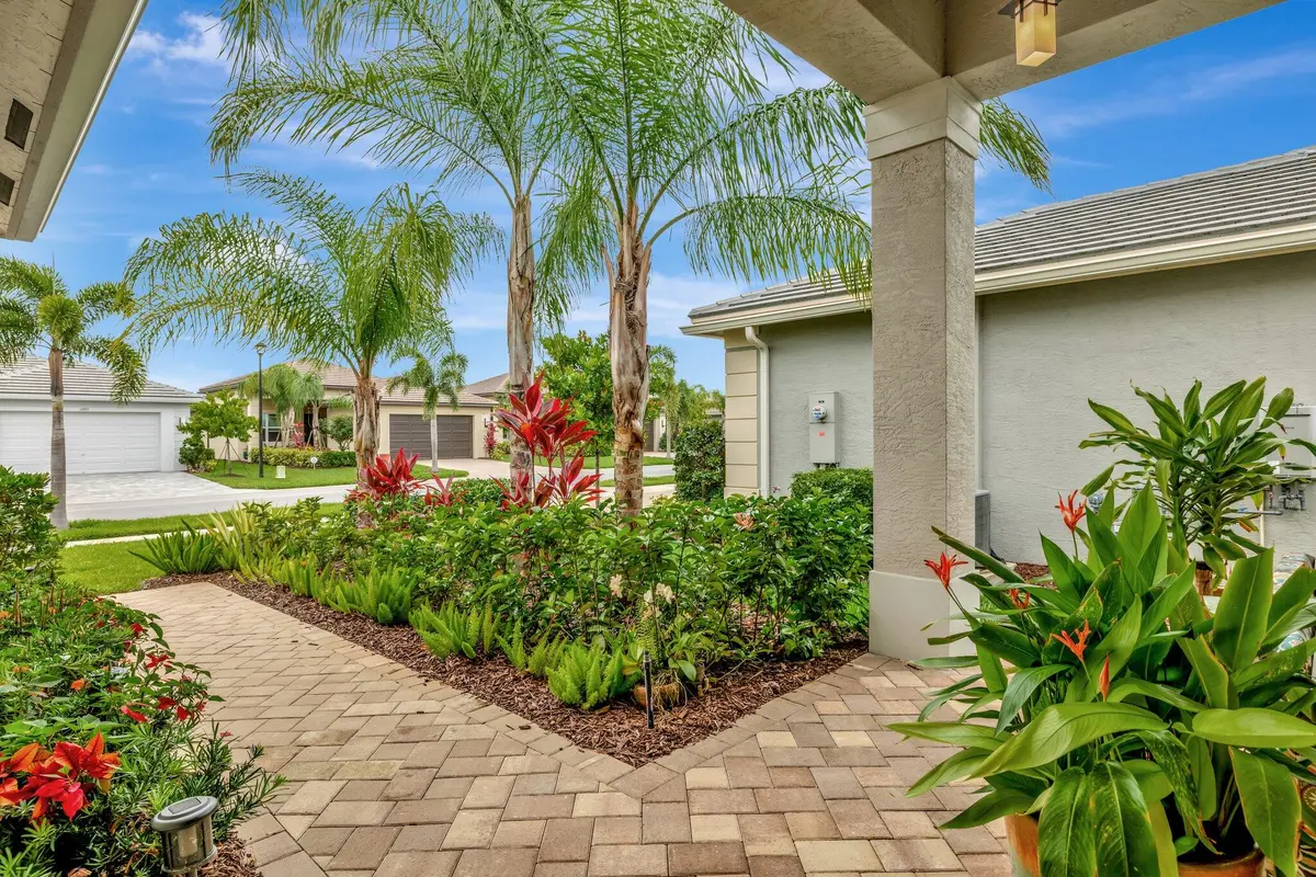 4-web-or-mls-3A5A3851 at 11954 SW Seaway Street, Port St. Lucie