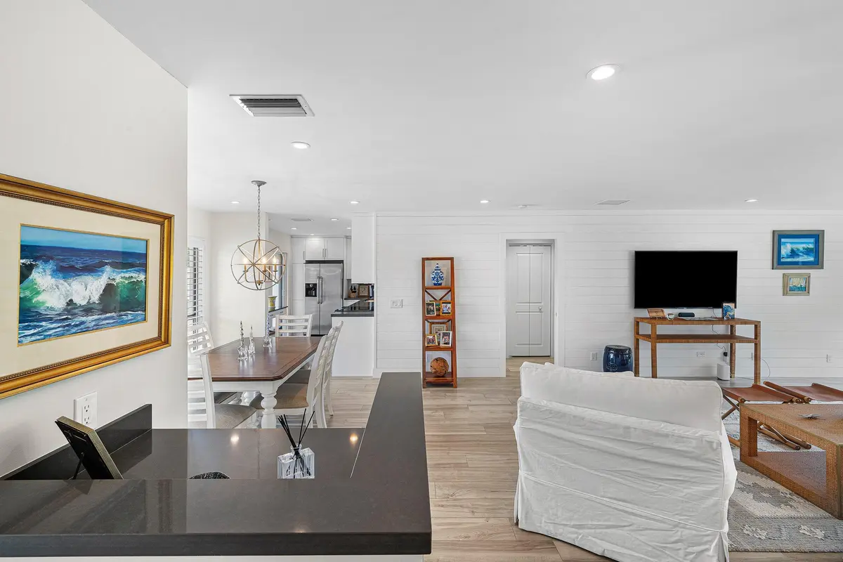 Interior living area at 4285 B Quail Ridge Drive Sandpiper, Boynton Beach