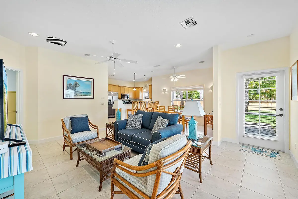 19043 SE Jupiter River Dr--9 at 19043 SE Jupiter River Drive Cottage, Jupiter