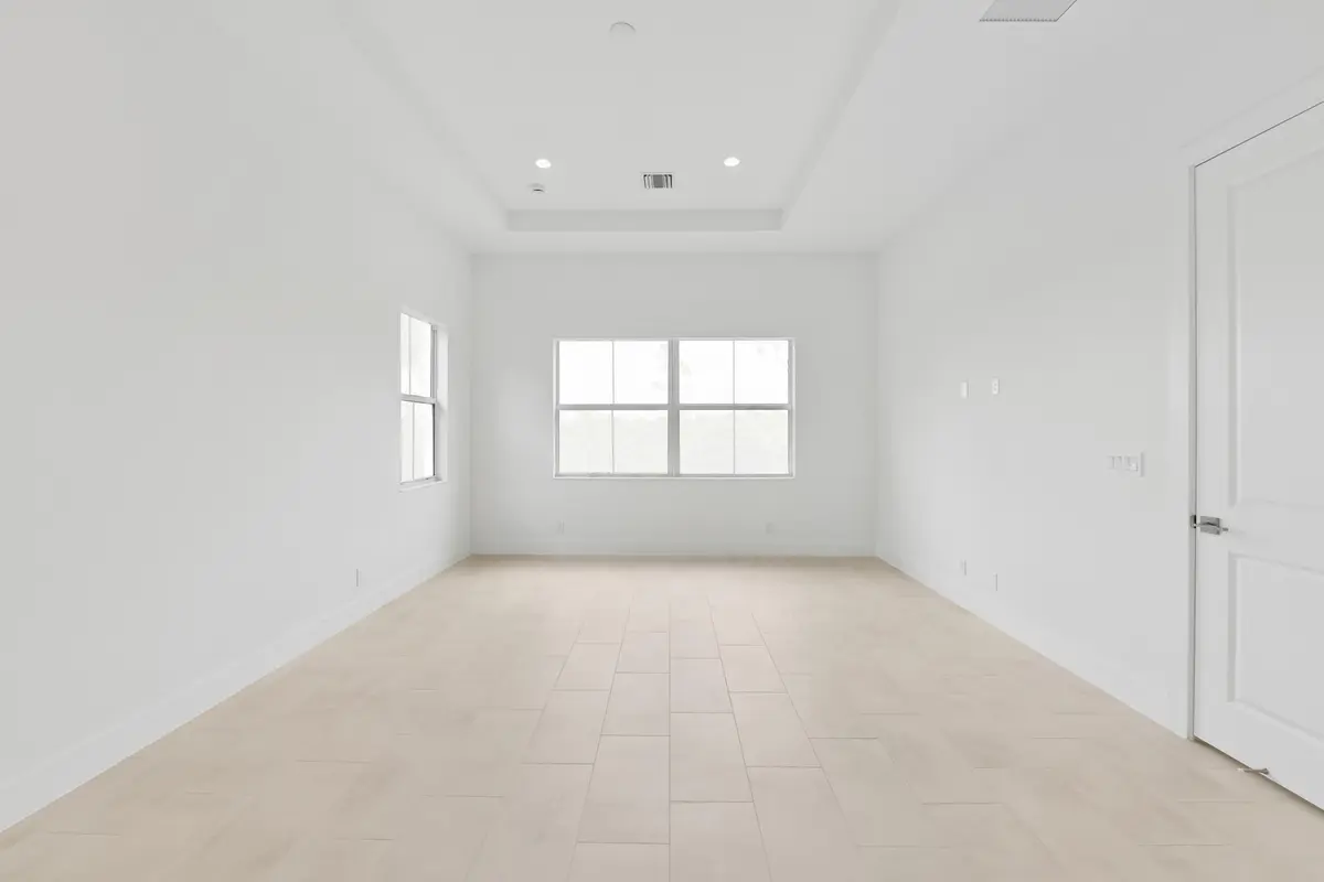 shoootin-photo-17 at 10116 Timber Creek Way, Palm Beach Gardens