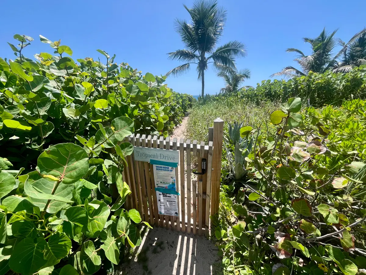 IMG_5846 at 14 Tropical Drive, Ocean Ridge