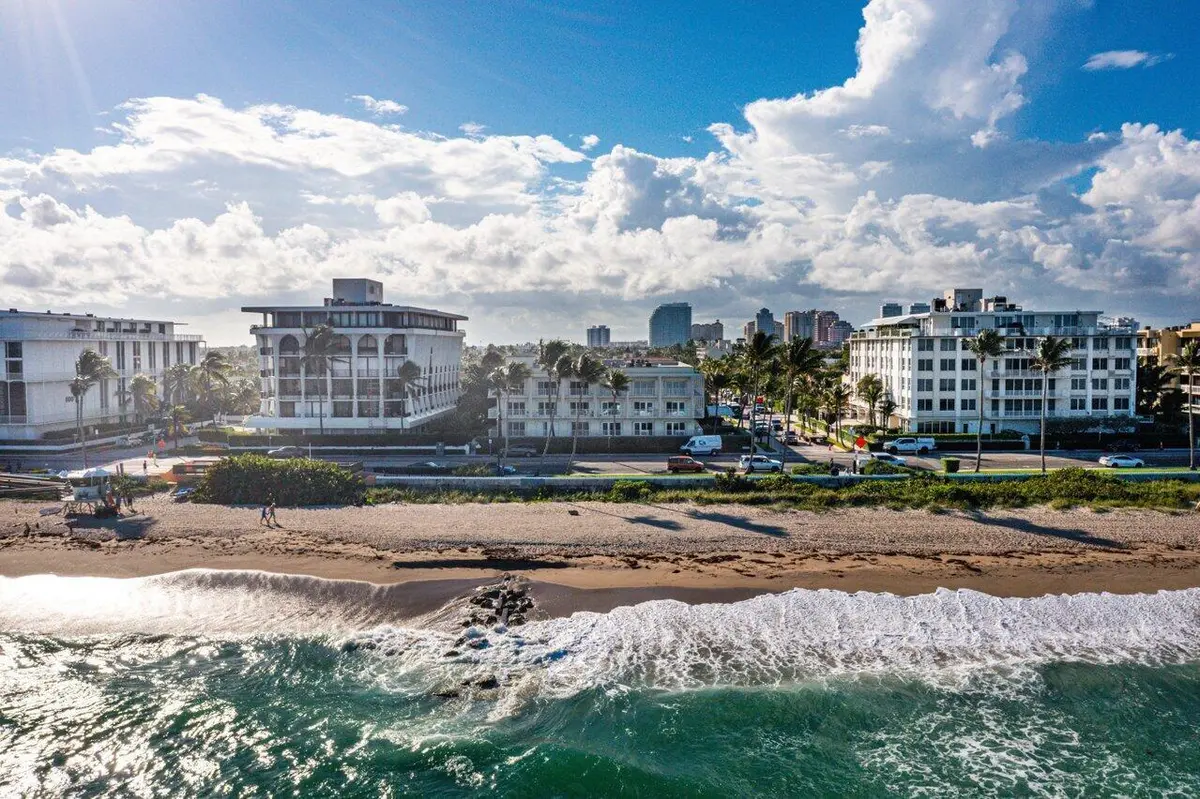 Aerial at 350 S Ocean Boulevard 201, Palm Beach