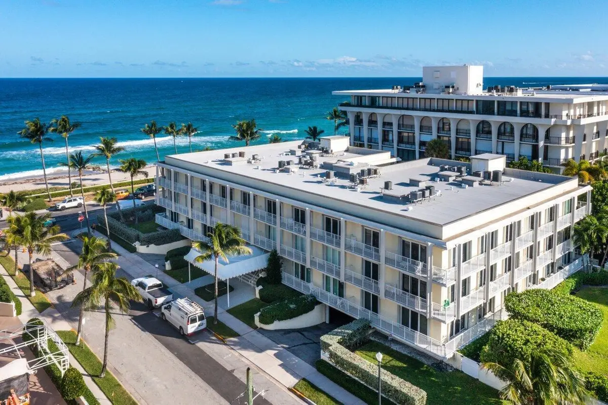 Aerial at 350 S Ocean Boulevard 201, Palm Beach