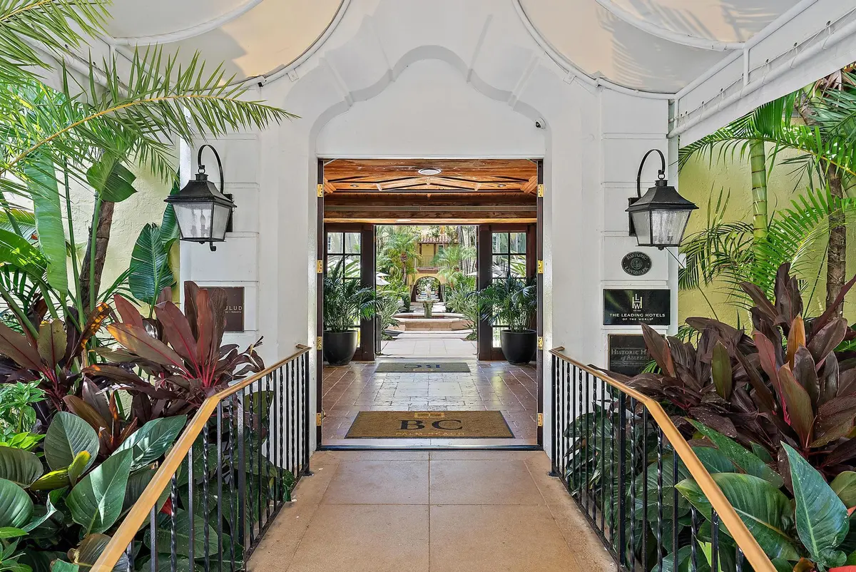301 Australian Ave unit 305-16 at 301 Australian Avenue 305, Palm Beach