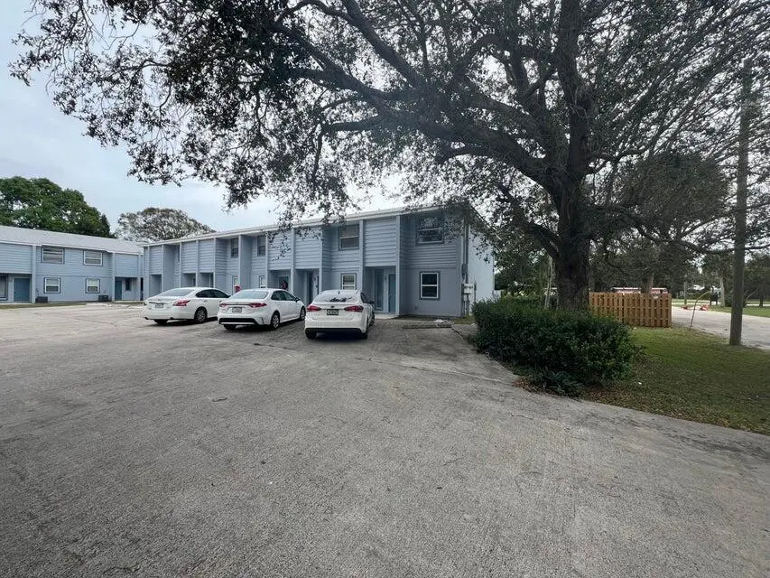 20260531160129811384000000-o at 622 S 11th Street 11, Fort Pierce