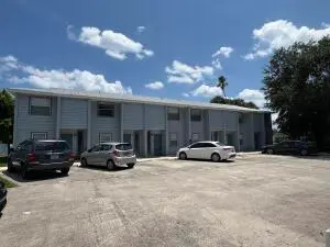 622 S 11th Street 11, Fort Pierce, FL – photo 2