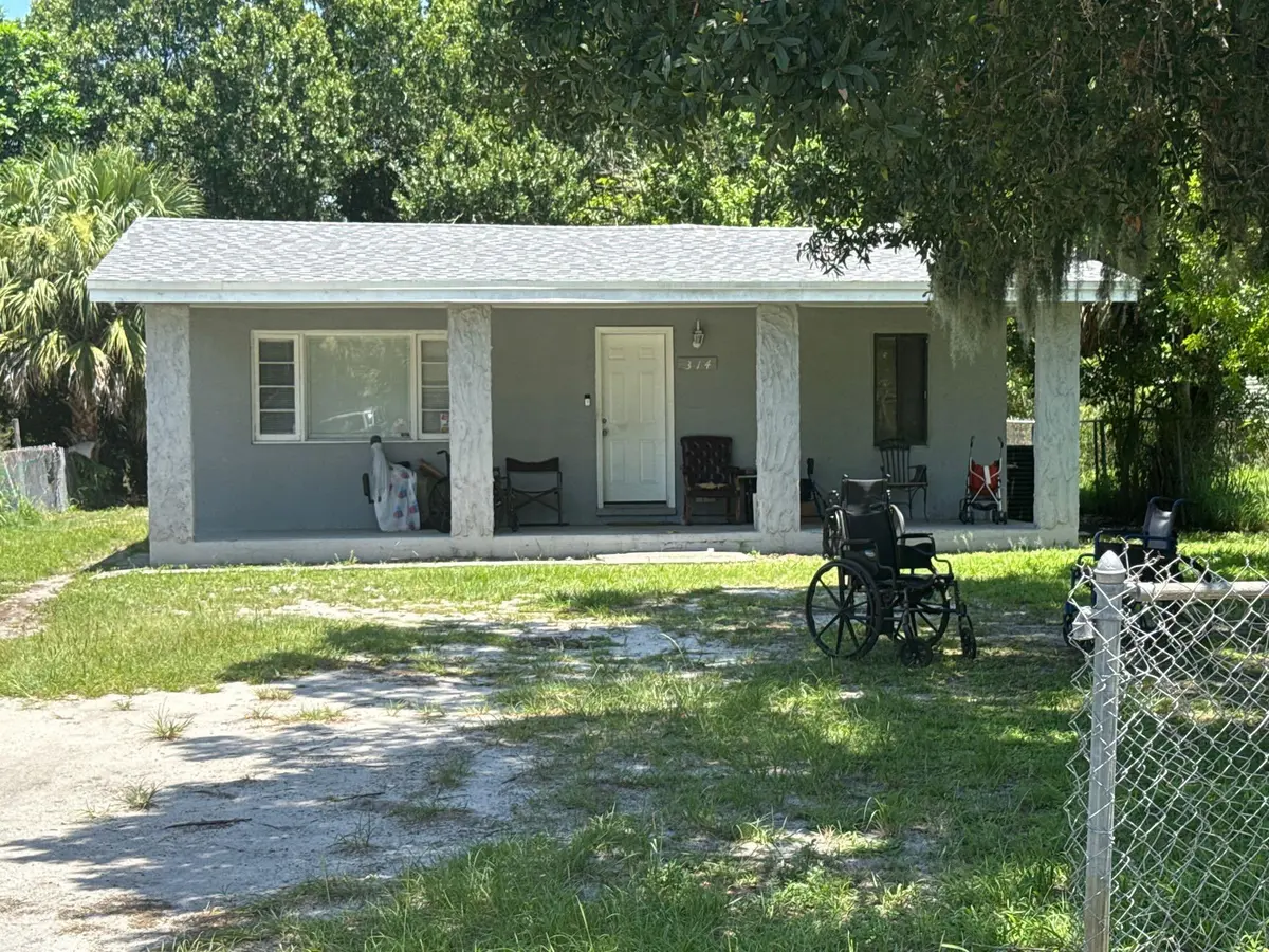 20250912201836760161000000-o at 314 N 18th Street, Fort Pierce