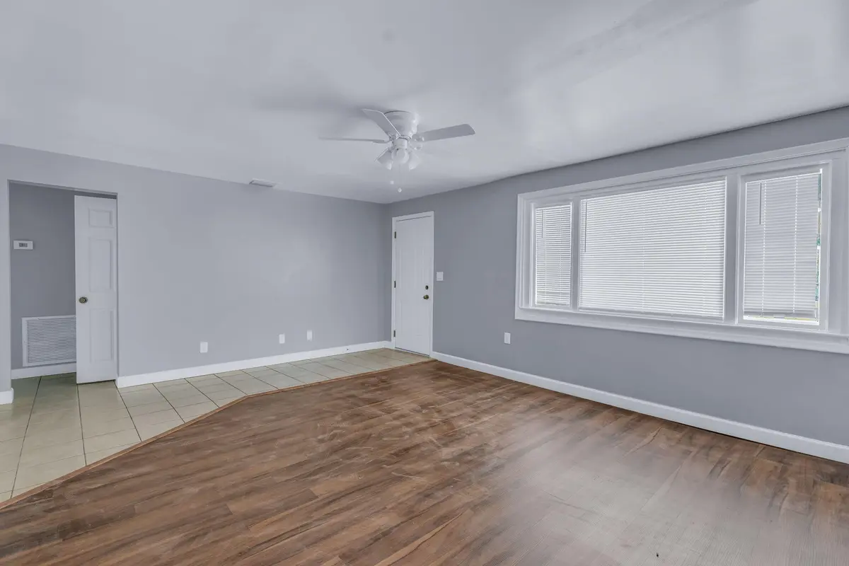 20250912201839779683000000-o at 314 N 18th Street, Fort Pierce