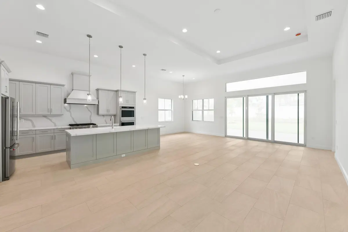 shoootin-photo-2 at 10219 Timber Creek Way, Palm Beach Gardens
