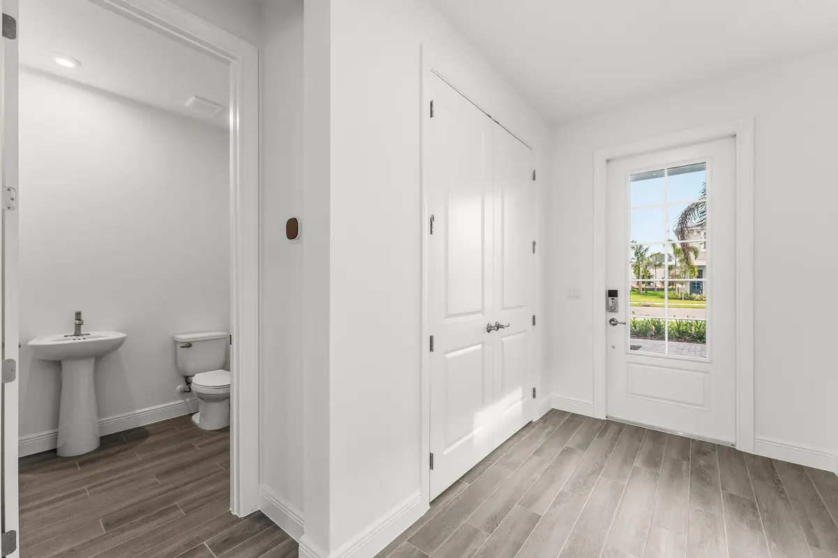 US_SEF_SALINA_LOT 47_FOYER at 1444 NW Corteal Way, Jensen Beach