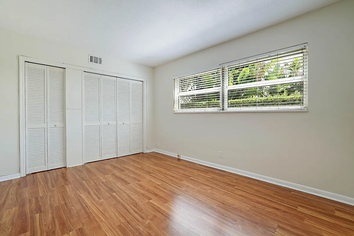 bedroom at 148 Yacht Club Drive 10, North Palm Beach