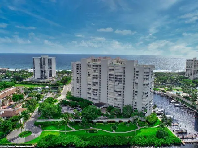20201008153801620050000000-o at 4201 N Ocean Boulevard C 1608, Boca Raton