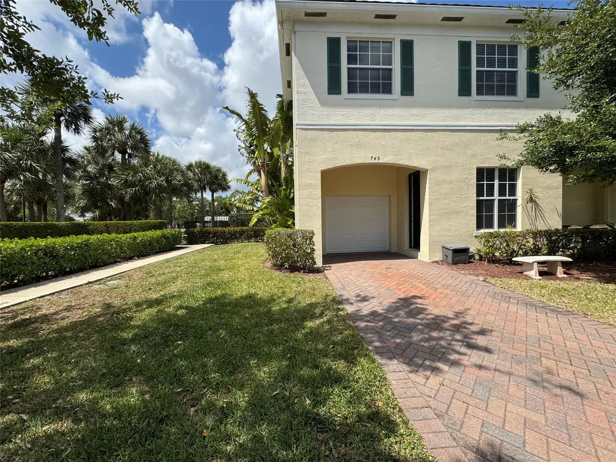 Photo 1 at 749 SW 3rd Avenue, Pompano Beach