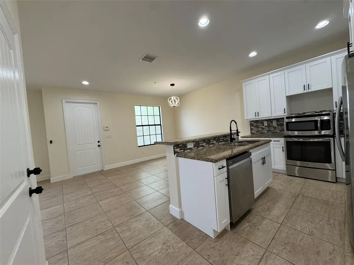 Photo 2 at 749 SW 3rd Avenue, Pompano Beach