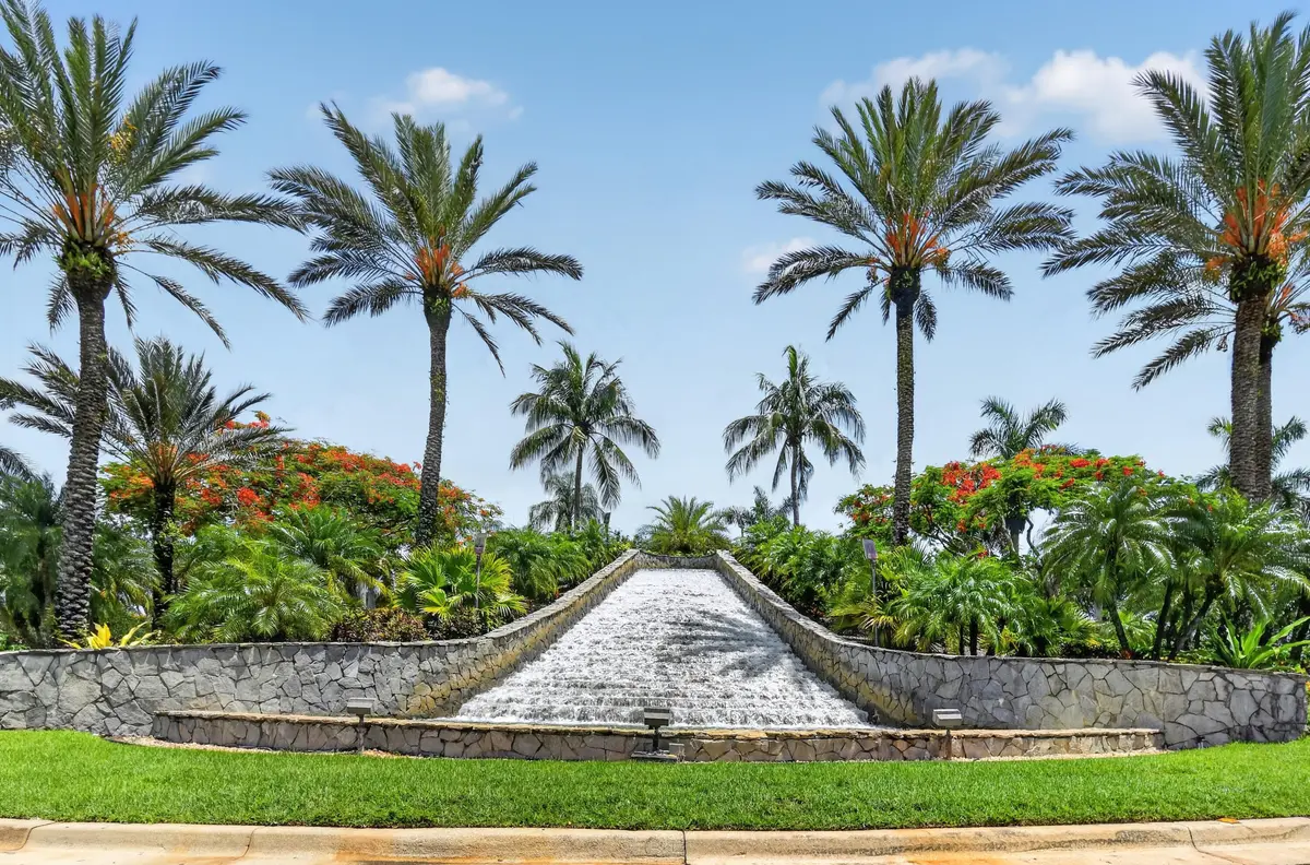 Baywinds Entrance (1) at 9442 Bridgeport Drive, West Palm Beach