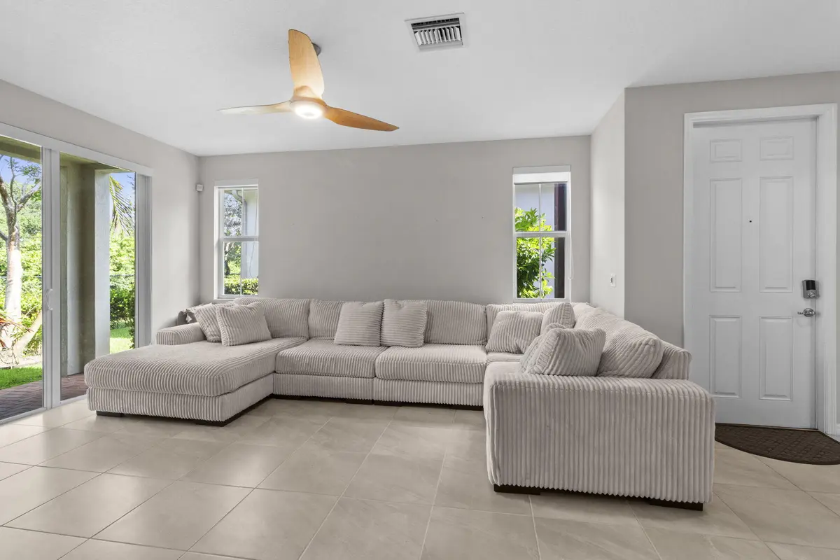 31-web-or-mls-IMG_7382 at 5319 Falcon Trail, Davie