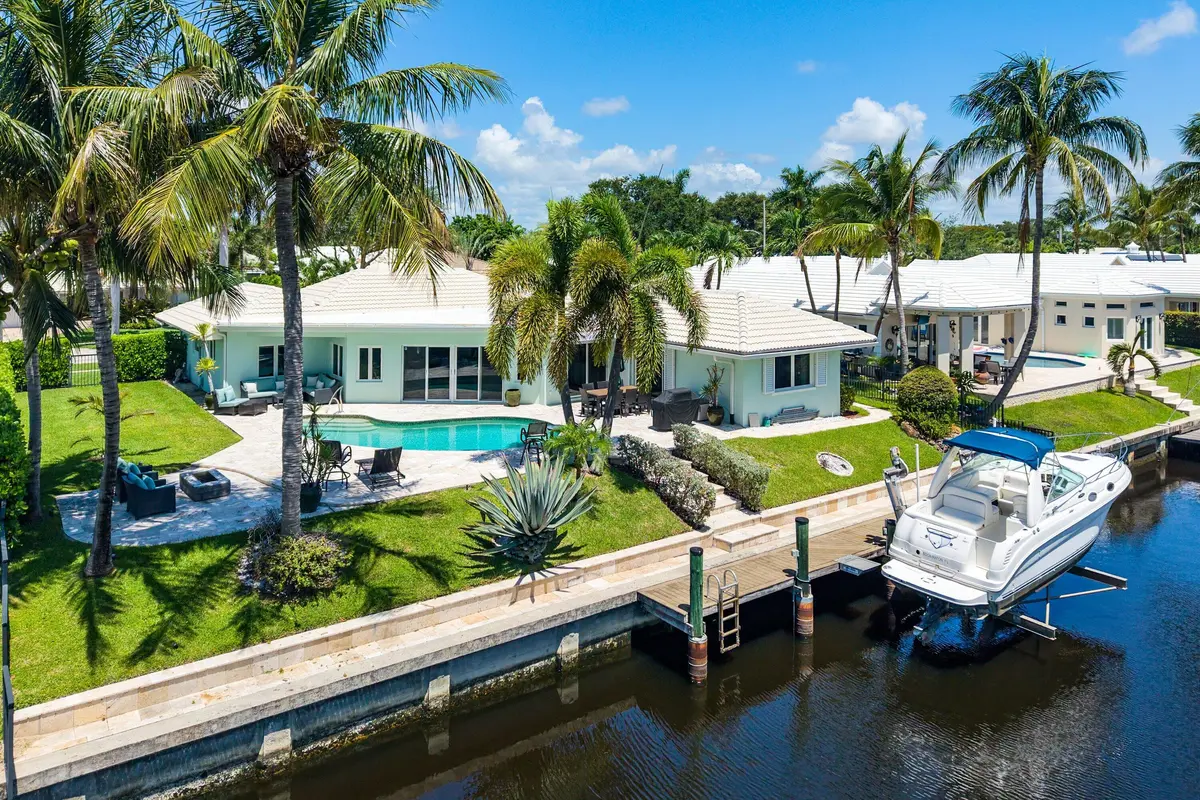 052-940MulberryWay-BocaRaton-FL-33486-SM at 940 SW Mulberry Way, Boca Raton