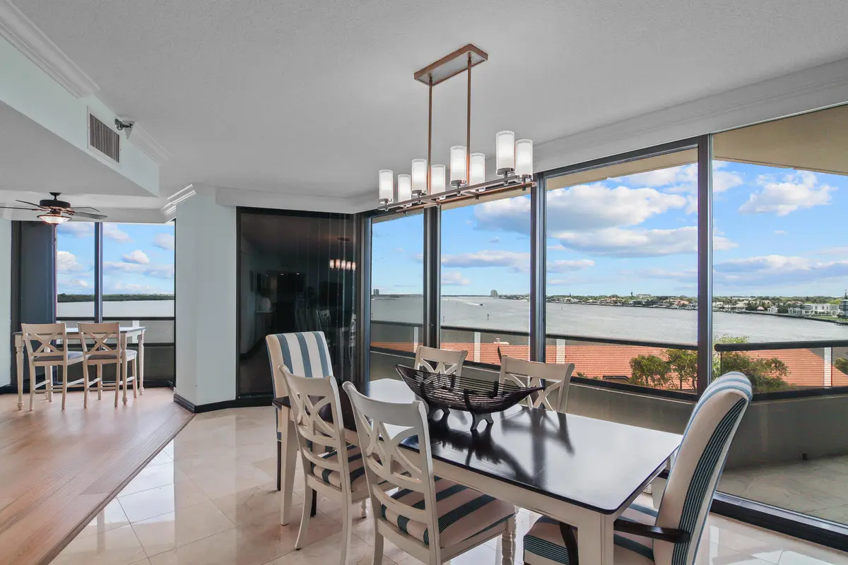^458 Dining Room & Breakfast Nook at 100 Lakeshore Drive 458, North Palm Beach