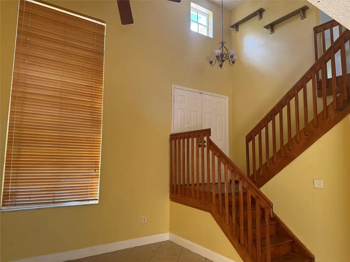 Photo 9 at 4350 SW 72nd Terrace, Davie