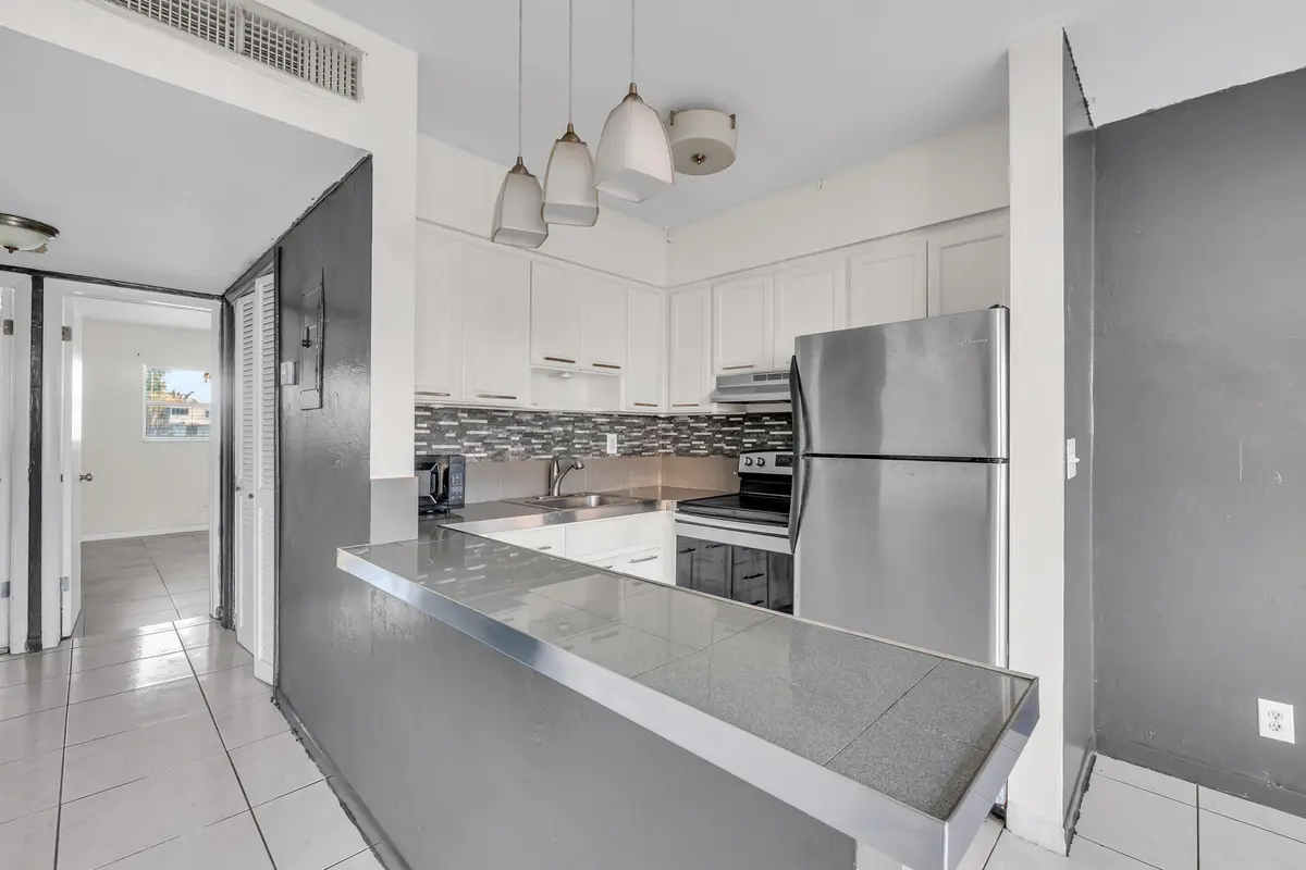 4050 NE 12th Terrace U38-7 at 4050 NE 12th Terrace 38, Oakland Park
