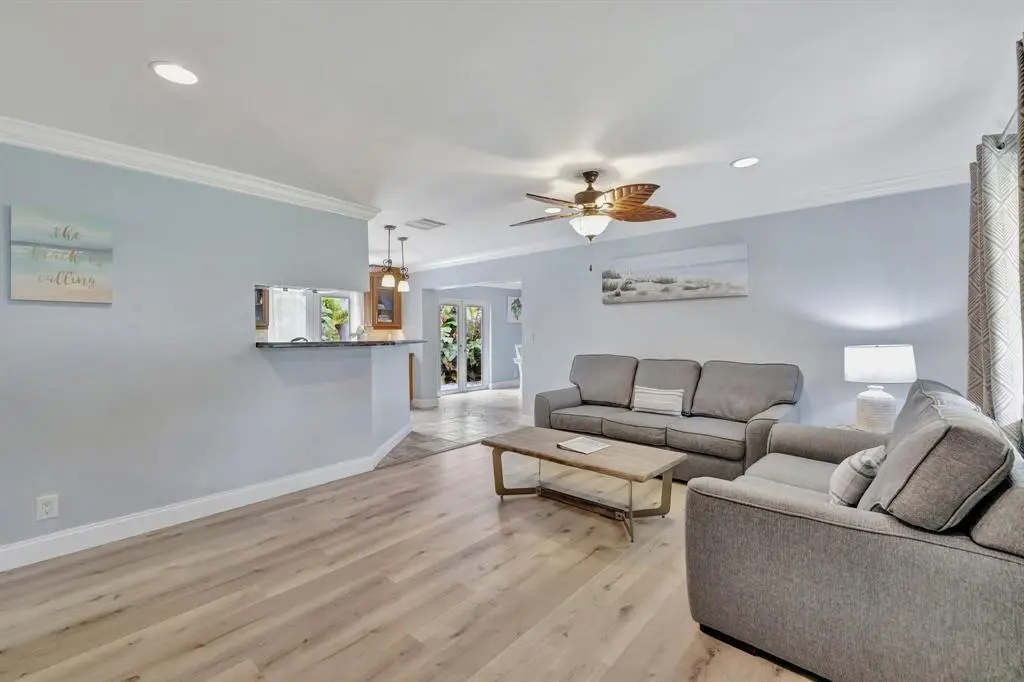p6 at 925 NE 25th Avenue, Pompano Beach