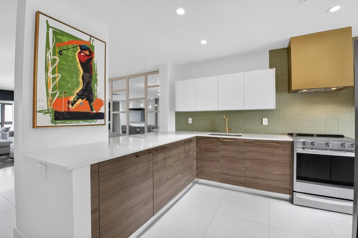 Kitchen at 23 Southport Lane D, Boynton Beach