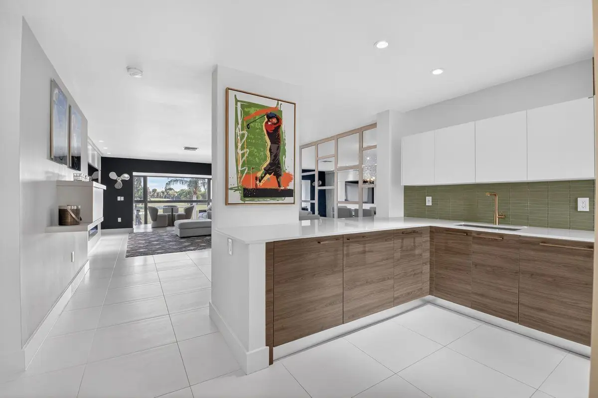 Kitchen at 23 Southport Lane D, Boynton Beach