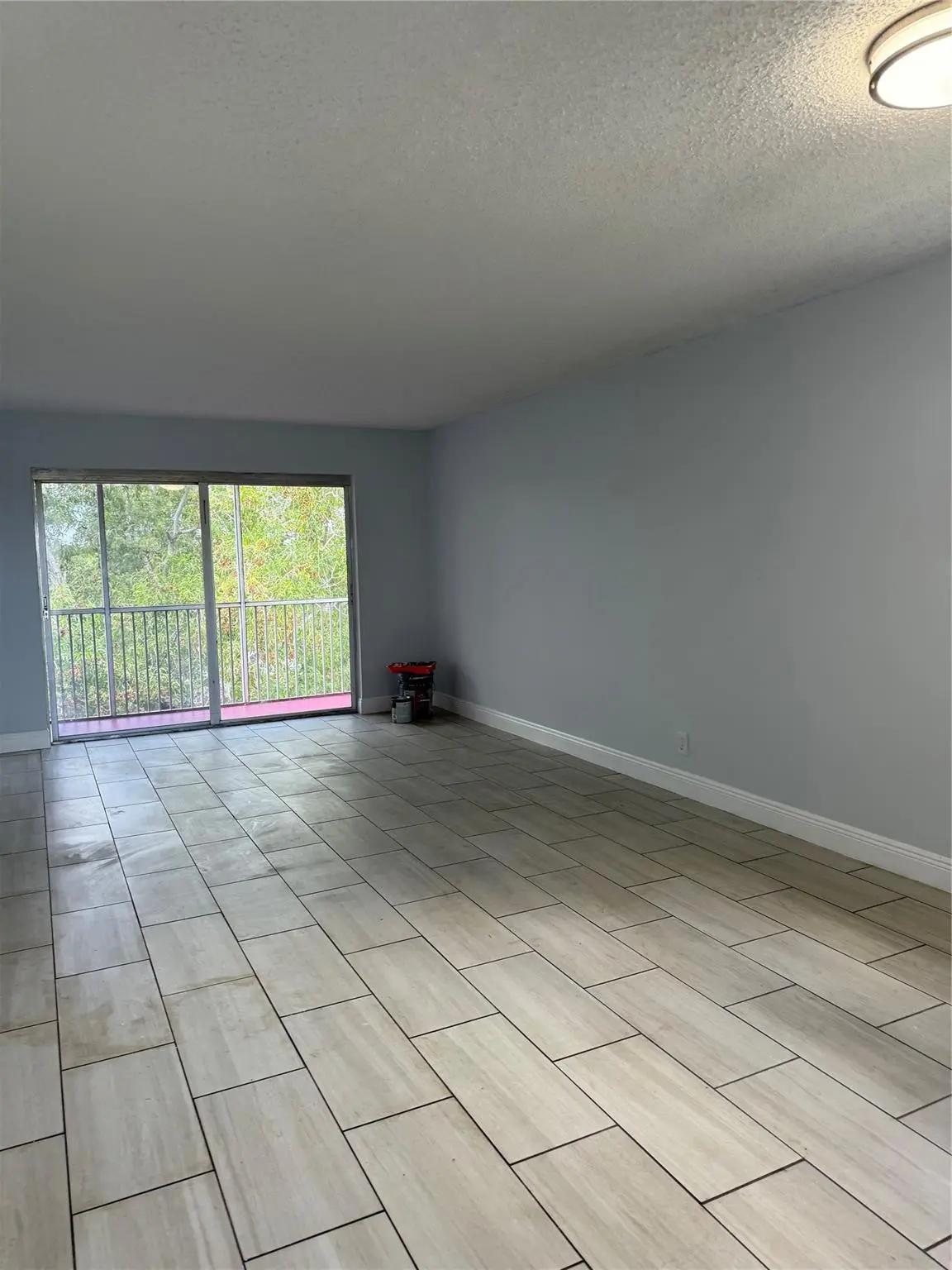 Photo 2 at 1100 NW 87th Avenue 508, Coral Springs