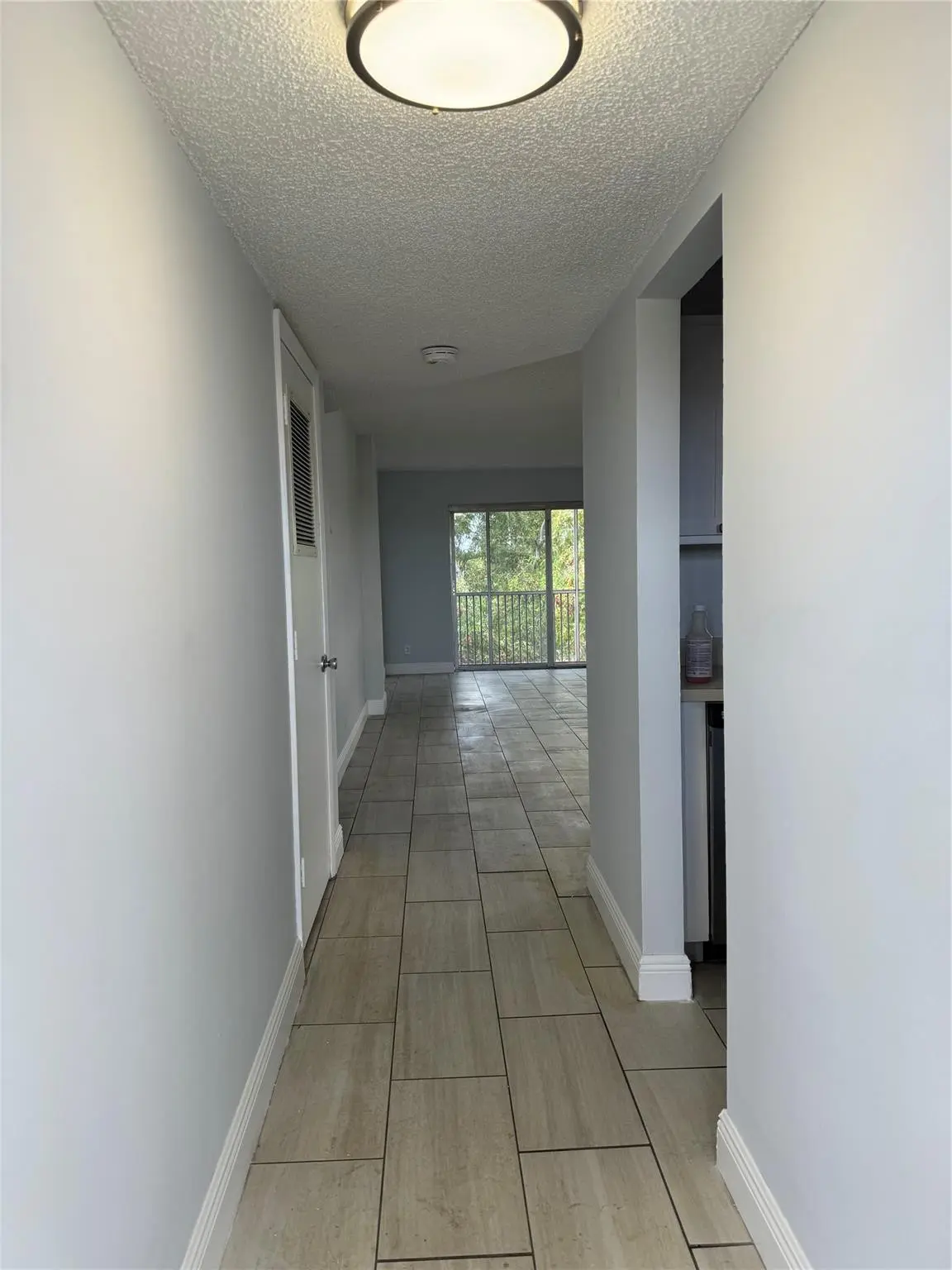 Photo 4 at 1100 NW 87th Avenue 508, Coral Springs