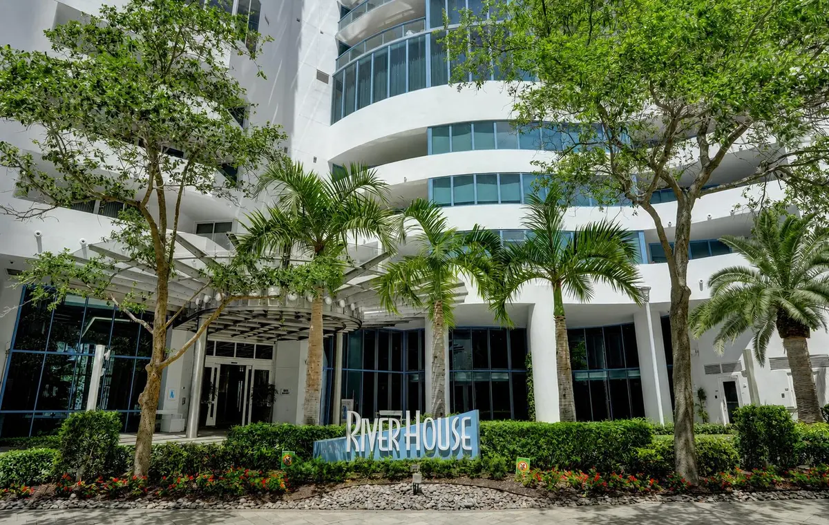 PNG image at 333 Las Olas Way 2906, Fort Lauderdale