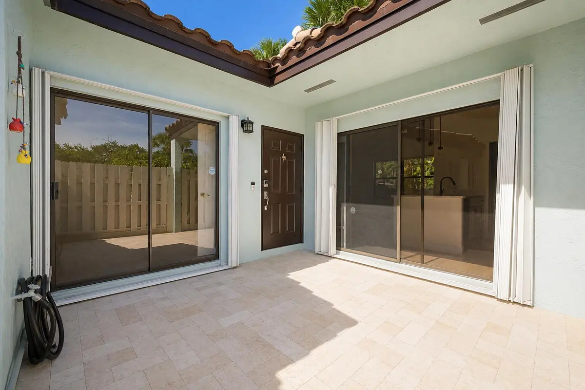 22354 Pineapple Walk Drive, Boca Raton, FL – photo 2
