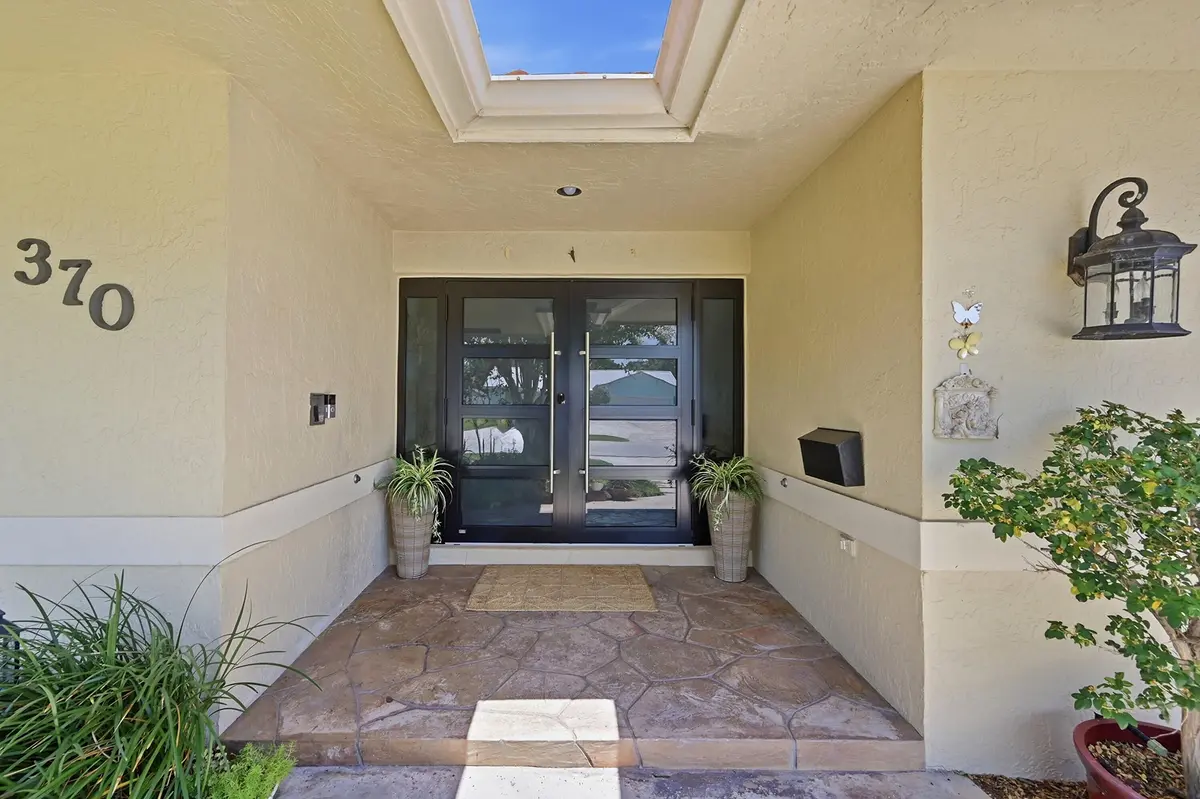 08_001_dsc_3733 at 370 SE 13th Avenue, Pompano Beach