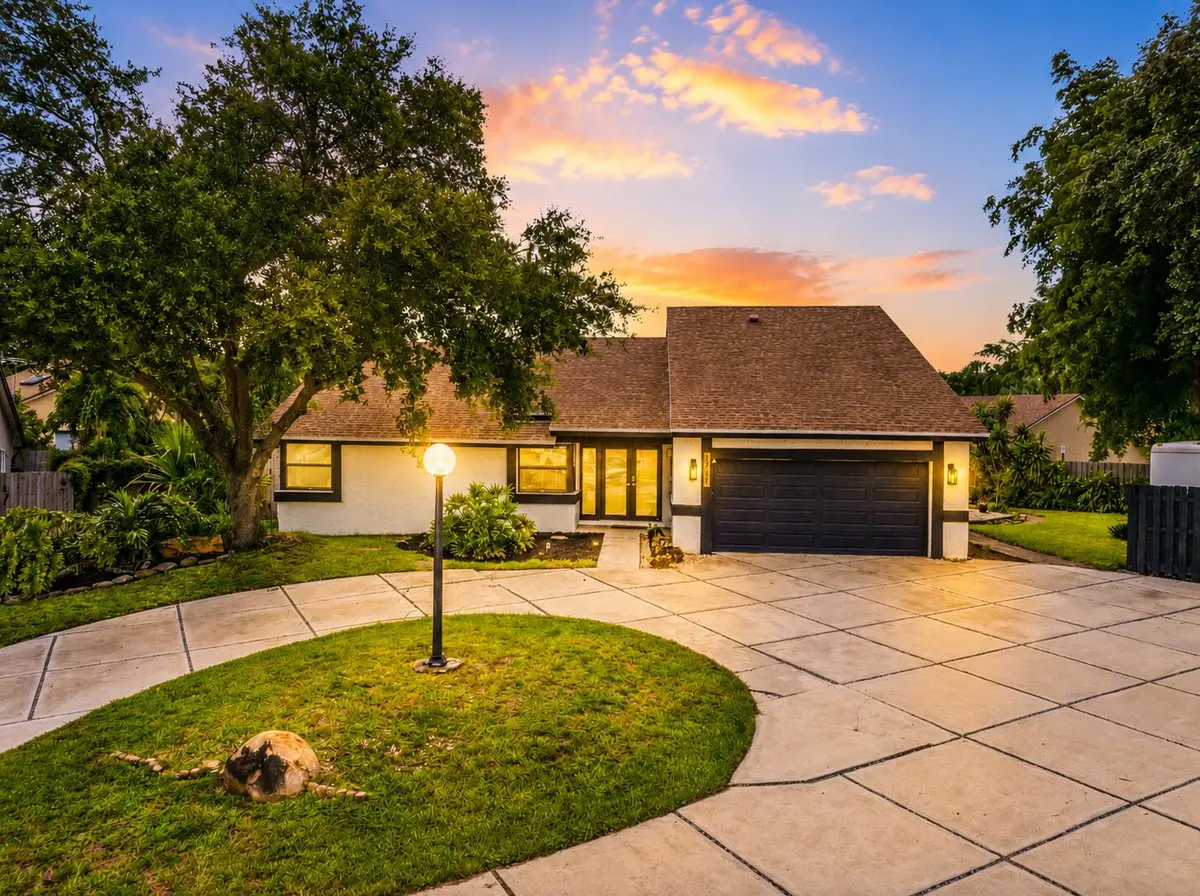 Front Twilight at 5731 NW 54th Way, Tamarac