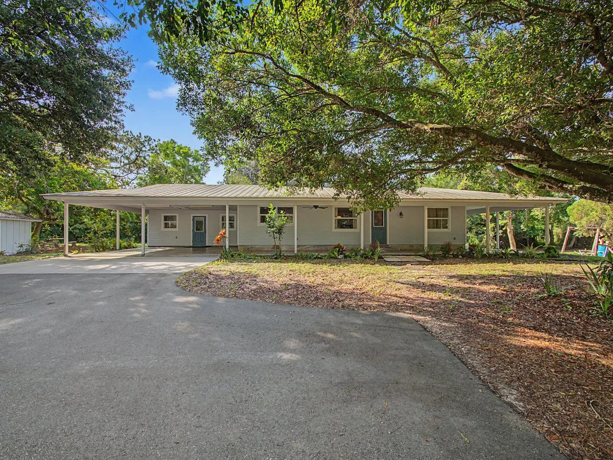 5625 SE Ault Ave at 5625 SE Ault Avenue, Stuart