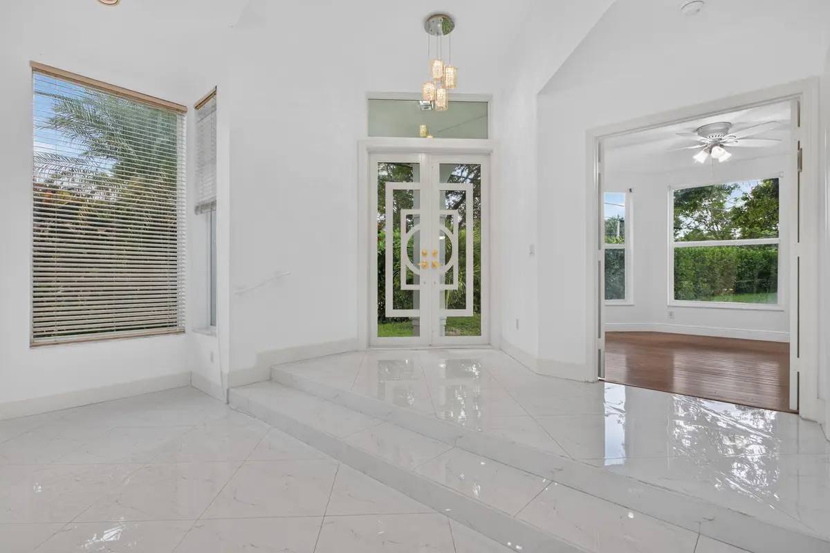 12-web-or-mls-7087-4431 at 7087 NW 78th Place, Parkland