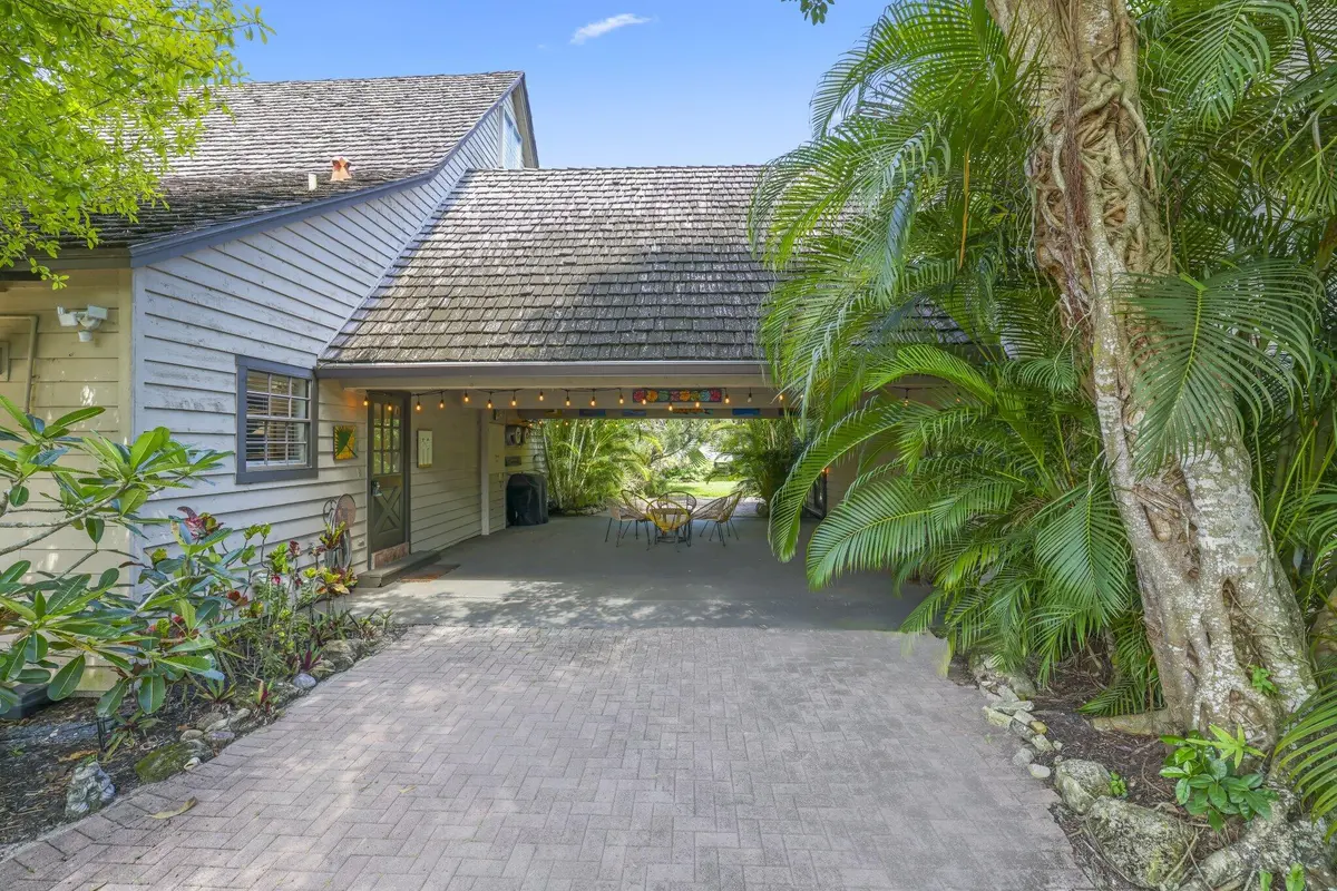 Breezeway to Garage at 790 E Rambling Drive, Wellington
