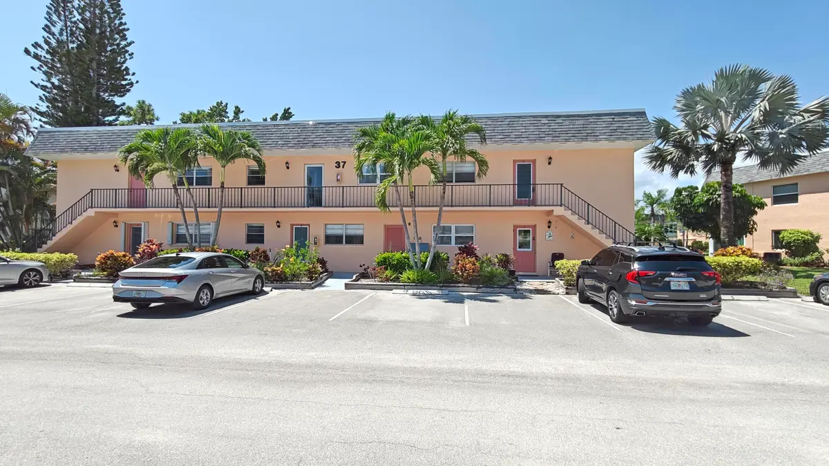 Building at 2950 SE Ocean Boulevard 37-6, Stuart