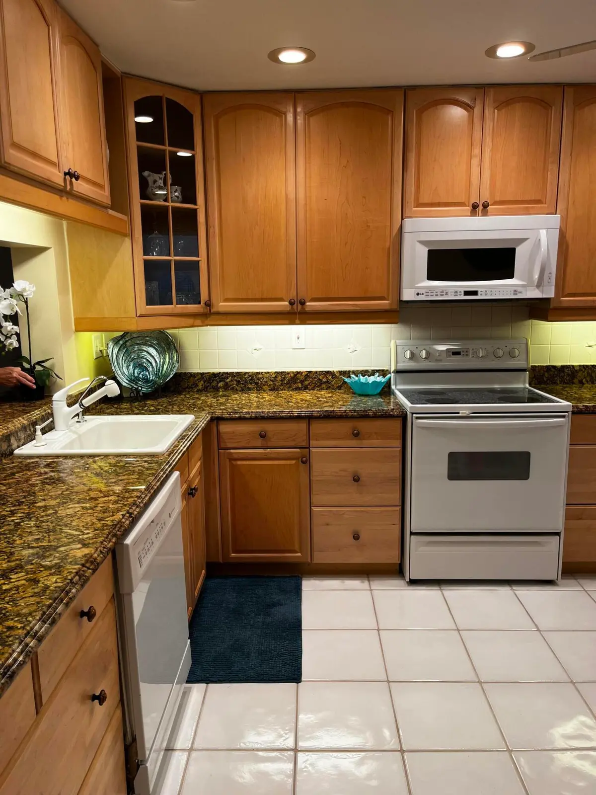 17B7DCC8-6C48-453D-BFED-707ABC50C3F5 at 12870 Briarlake Drive 205, Palm Beach Gardens