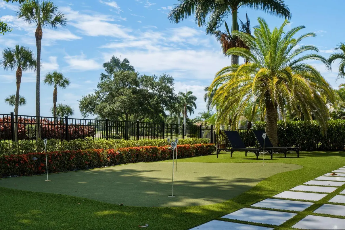 10720 Ave of the PGA Palm Beach Gardens at 10720 Ave Of The Pga, Palm Beach Gardens