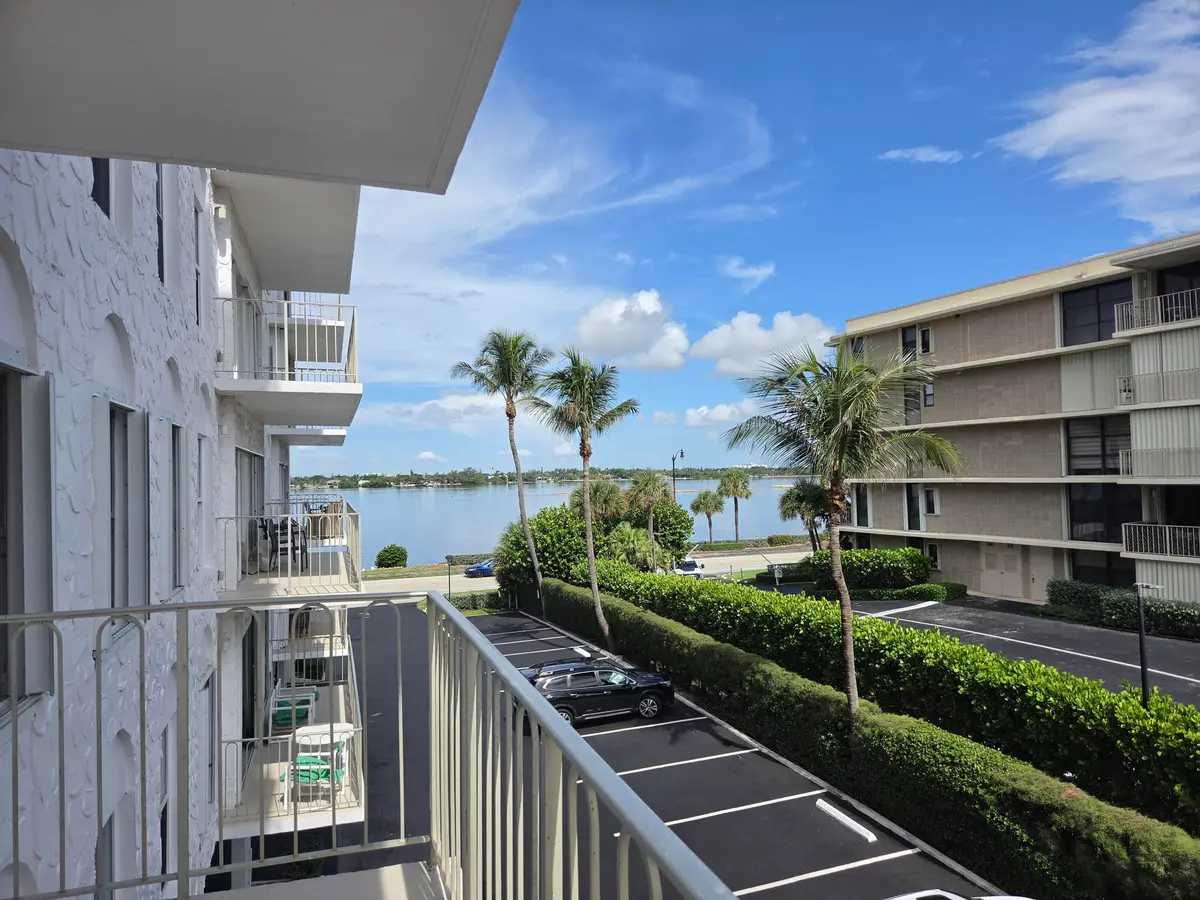 view 2 at 3230 S Ocean Boulevard C205, Palm Beach