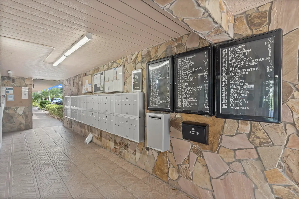 Mailbox at 2515 NE 2nd Court 418, Boynton Beach