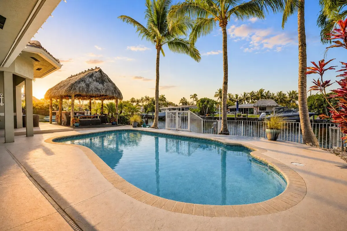 69227C34-52BF-4AD3-8C05-3227AC897340 at 240 SE 3rd Court, Pompano Beach