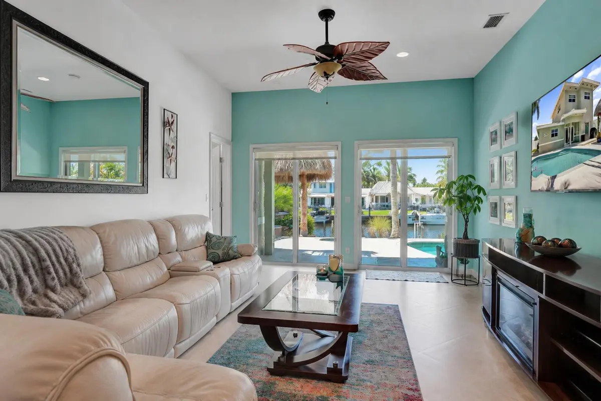 ECD7DF63-9058-4C40-AD12-B95EE9BD7954 at 240 SE 3rd Court, Pompano Beach