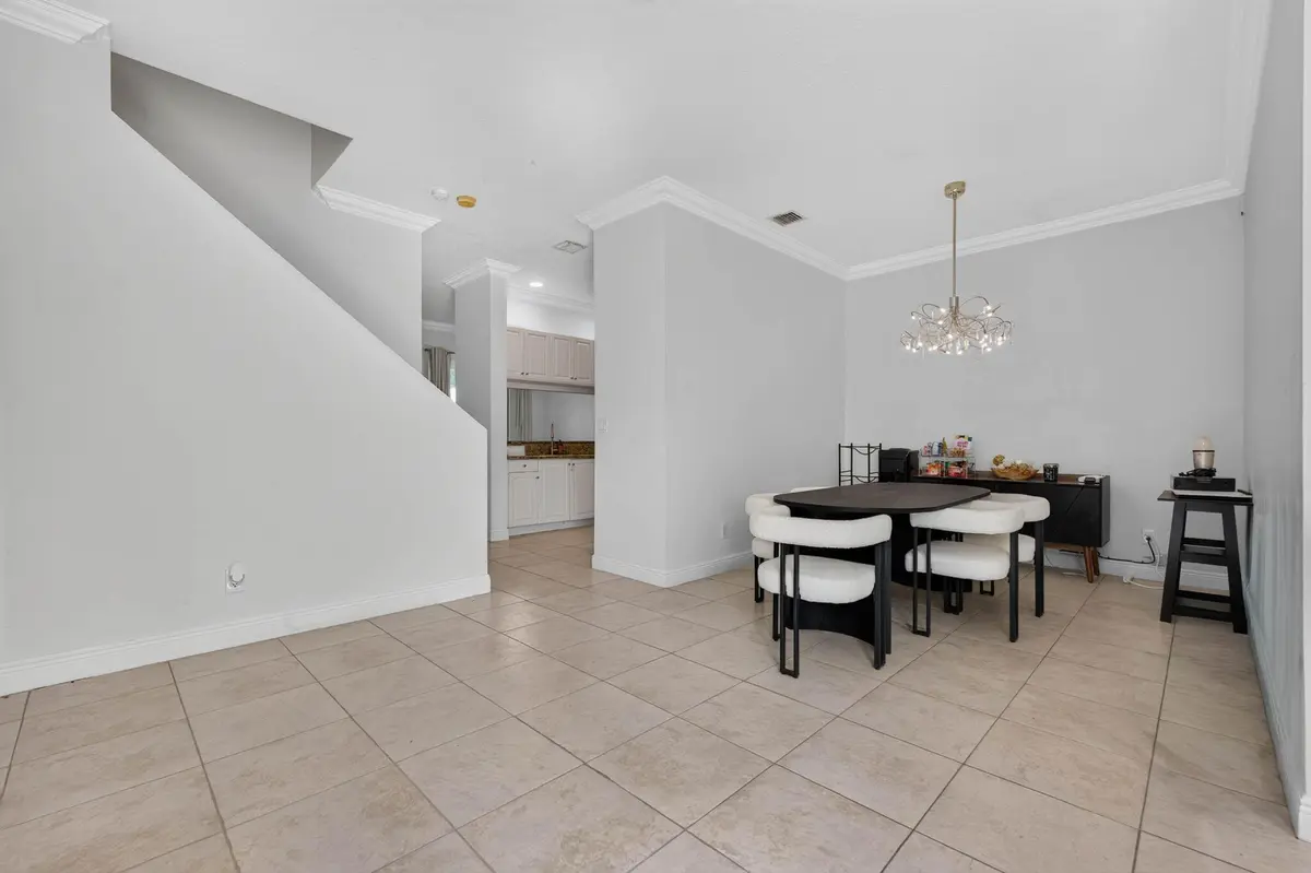 6-web-or-mls-DSC07771 at 3355 Lakeside Drive, Davie
