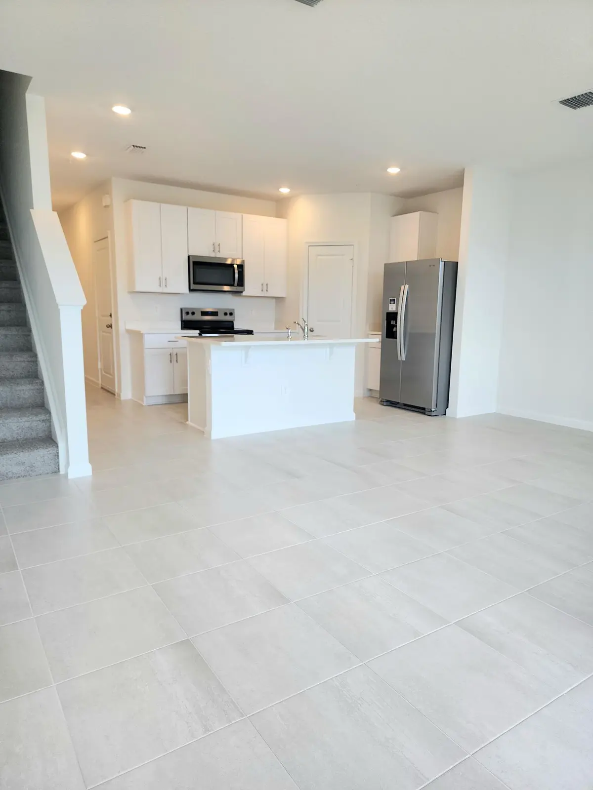 629 Salisbury Circle, Fort Pierce, FL – photo 5