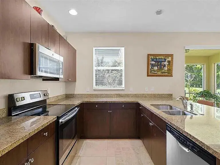 20260505123220360195000000-o at 1513 NW Cataluna Circle, Port St. Lucie