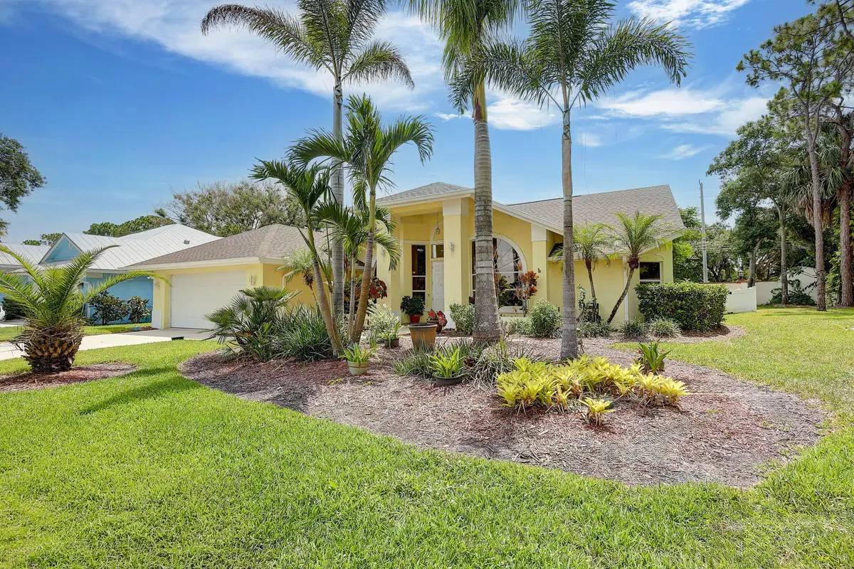 3-web-or-mls-5P1A3323_4_5_6_7 at 1163 SW Sundew Court, Palm City
