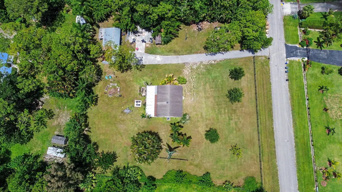 20-web-or-mls-dr-003 at 13836 42nd Road, West Palm Beach